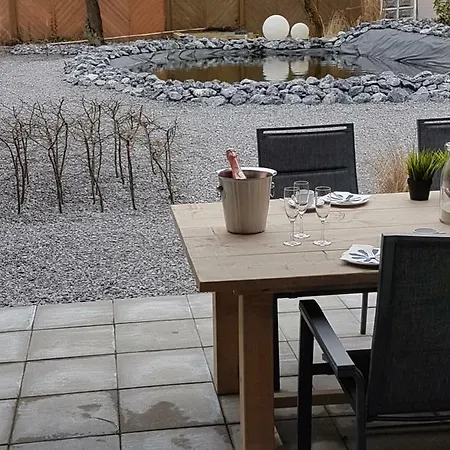 Geele Hus 6 شقة *